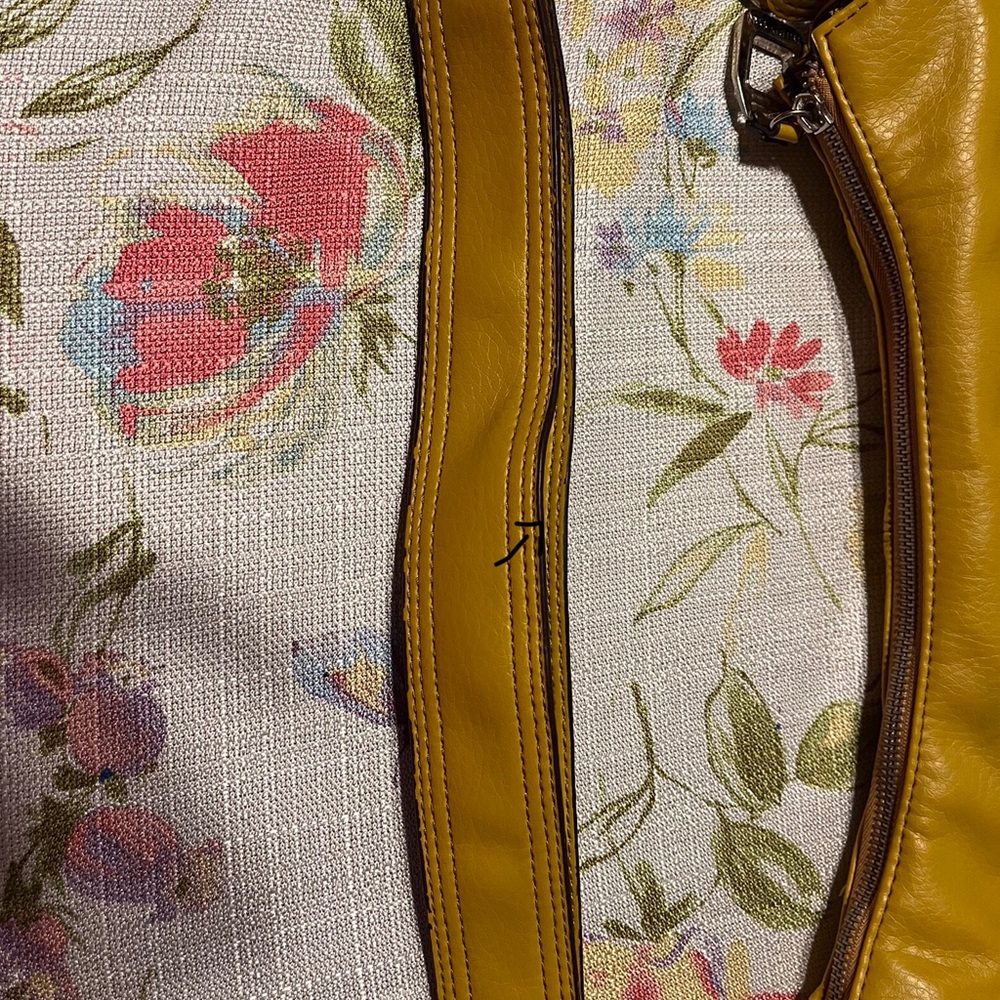 Tyler Rodan  shoulder bag or crossbody - Picture 15 of 16